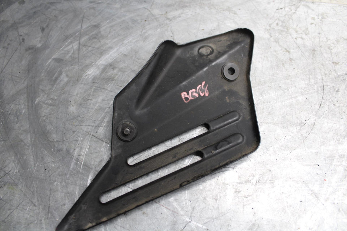 2007 Suzuki GSXR1000  MUFFLER EXHAUST PIPE COVER HEAT SHIELD GUARD BB44