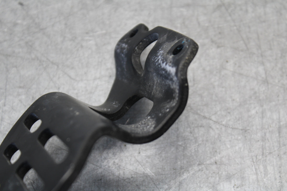 08-16 YAMAHA YZF R6 RIGHT REARSET REAR SET HEEL GUARD 13S-27446-10-00 BB665