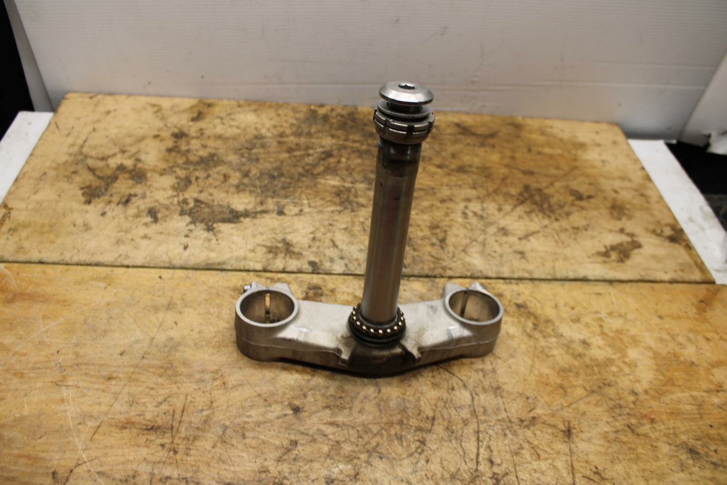 13-18 KAWASAKI NINJA ZX6R FRONT FORKS CLAMP LOWER TRIPLE TREE STEM BB349