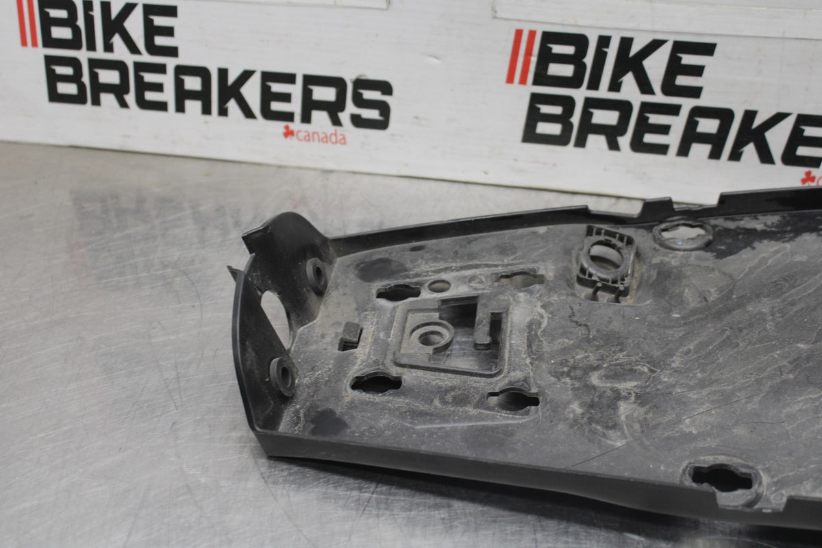 23 KAWASAKI Z900RS REAR BACK TAIL UNDERTAIL FAIRING COWL FENDER BB935