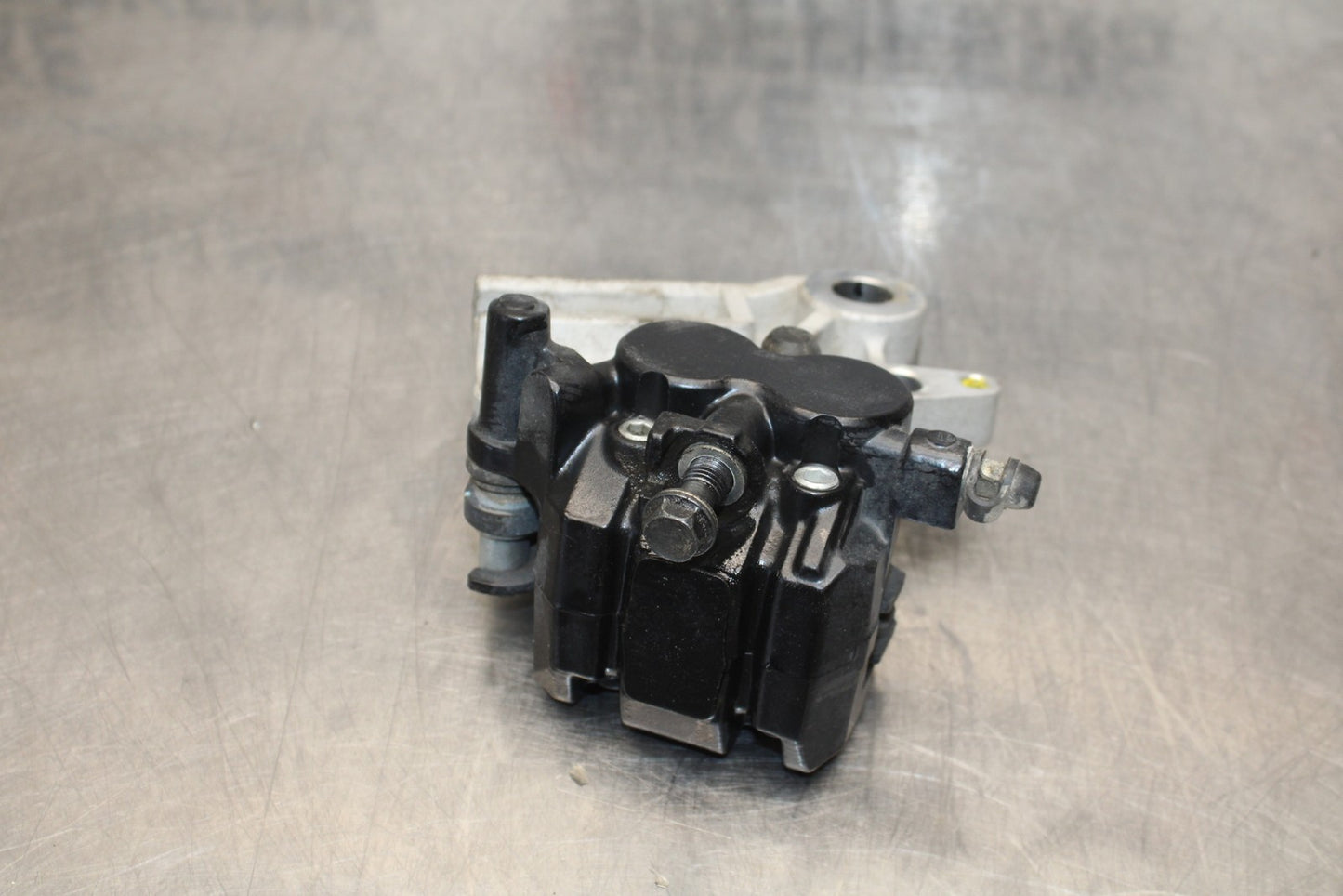 13-17 KAWASAKI NINJA 300 EX300 ABS REAR BACK BRAKE CALIPER W MOUNT BRACKET BB187