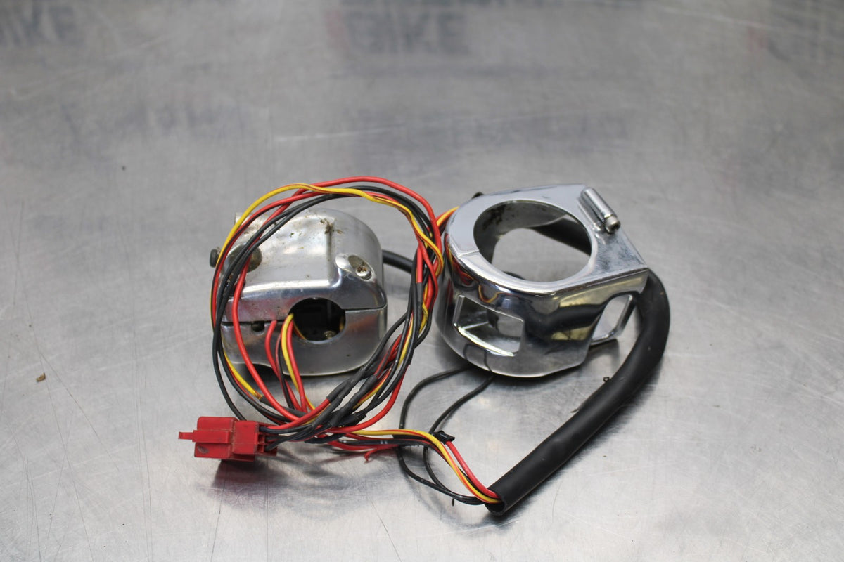 03-08 KAWASAKI VULCAN 1600 RIGHT CLIP ON HANDLE KILL OFF START SWITCH BB196