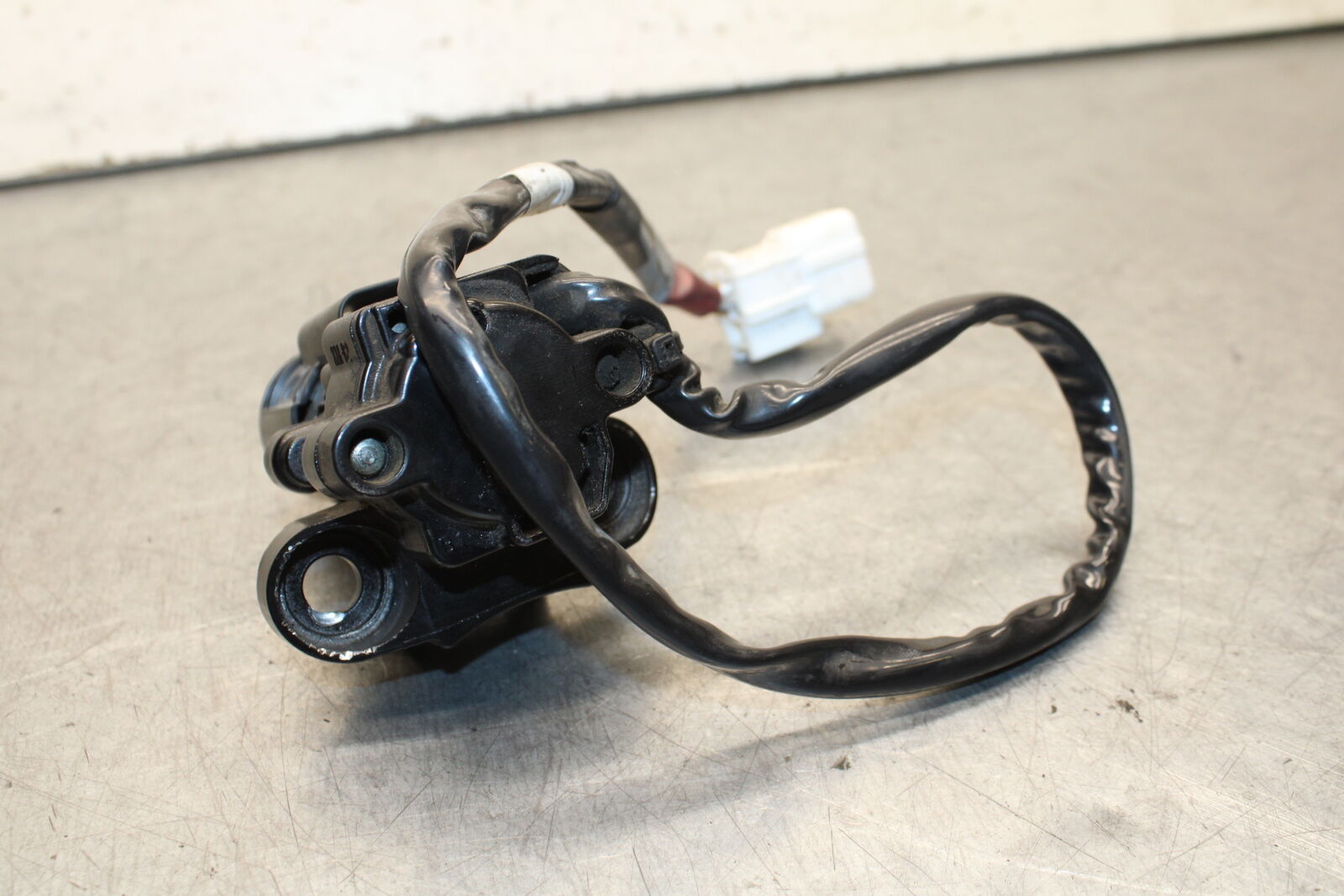 16 KAWASAKI NINJA ZX10R IGNITION LOCK  AND SEAT LOCK BB650