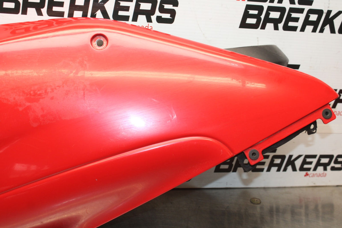 05 DUCATI SUPERSPORT 800 LEFT FRONT UPPER MID SIDE FAIRING COWL PLASTIC BB913