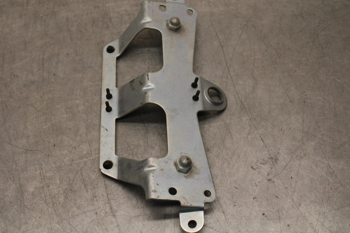 2012 Yamaha FZ8 REAR BACK TAIL BRACKET BB550