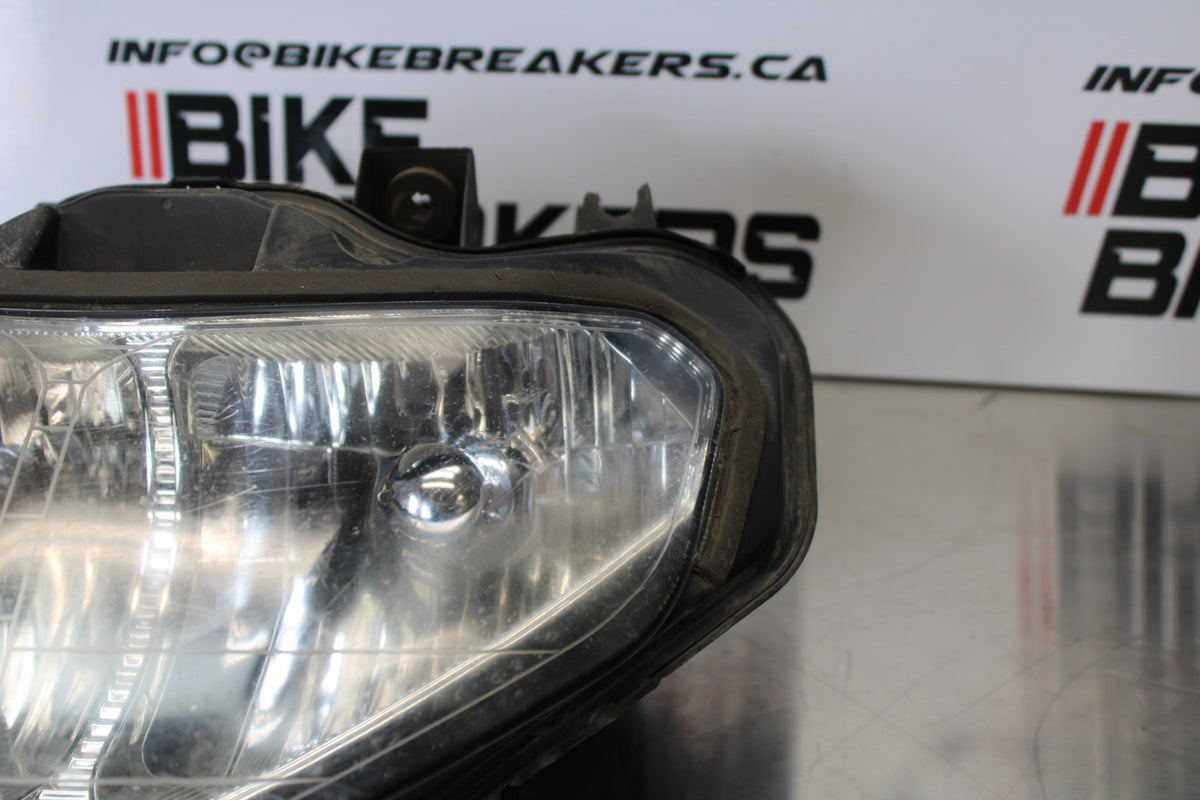 01-03 SUZUKI GSXR600 FRONT HEADLIGHT HEAD LIGHT LAMP BB145