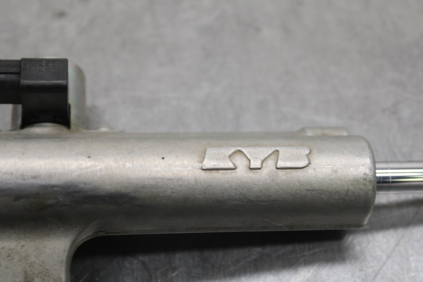 08-10 SUZUKI GSXR 600 STEERING DAMPER STABILIZER BB132