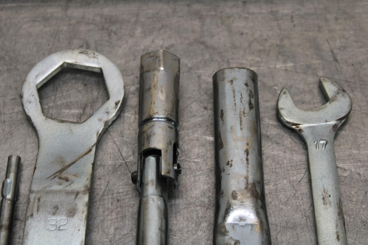 09-12 KAWASAKI NINJA ZX6R ZX600R STOCK TOOLS TOOL BAG KIT SET 56007-0052 BB617