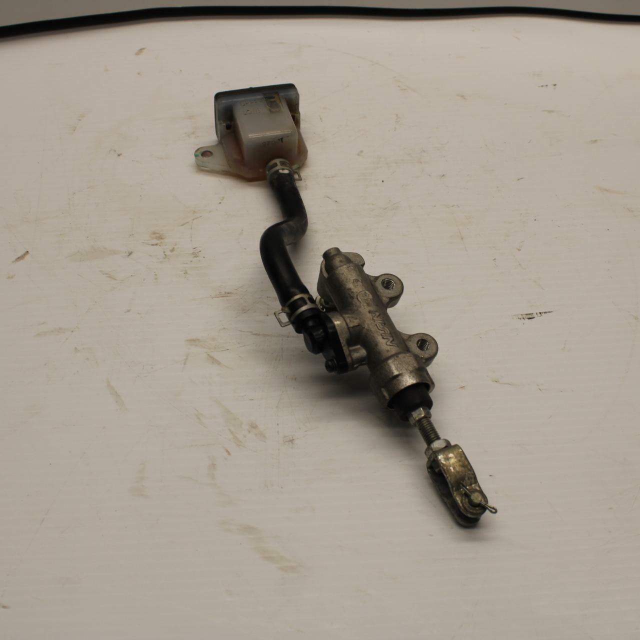 13-16 SUZUKI BANDIT 1250S ABS REAR BACK BRAKE MASTER CYLINDER W RESERVOIR BB238