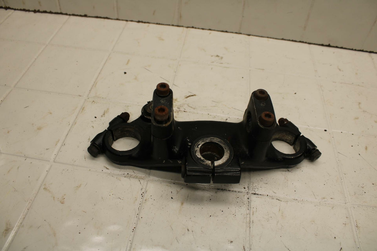 80-83 YAMAHA MAXIM 650 XJ650 FORKS UPPER TRIPLE TREE CLAMP BB403