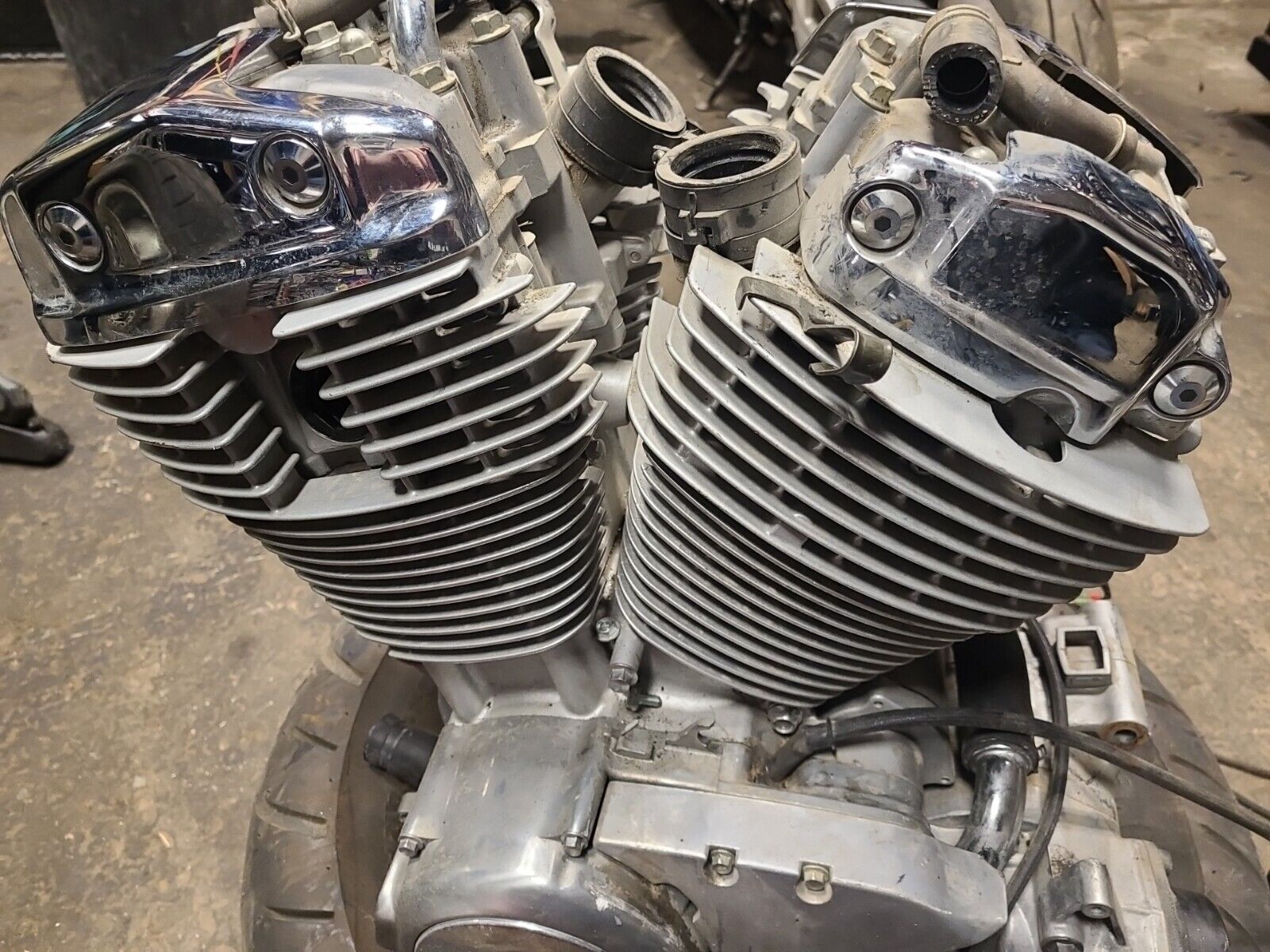 2007 Honda Shadow Spirit 1100 VT1100C ENGINE MOTOR BB561