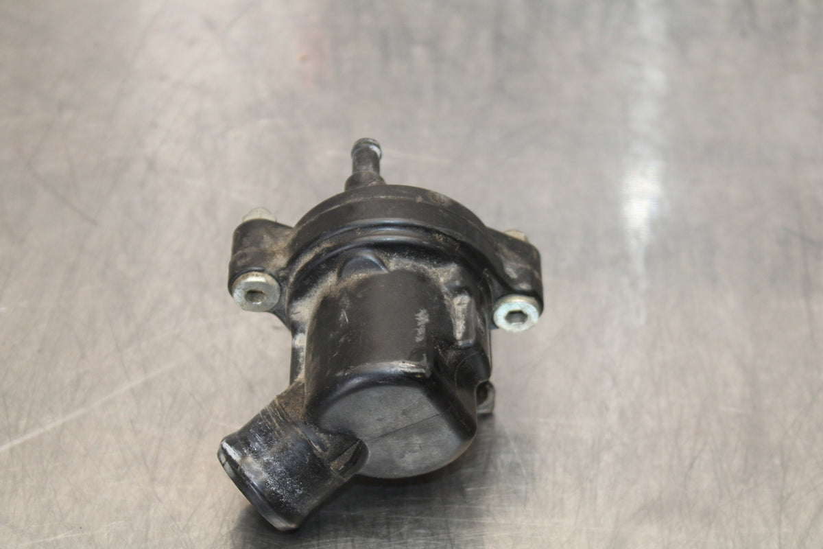 07-08 YAMAHA YZF R1 THERMOSTAT W HOUSING ASSEMBLY BB160