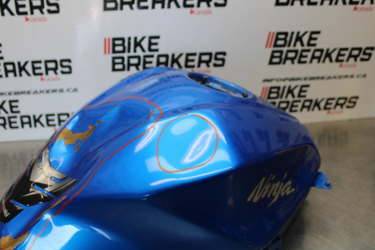 13-17 KAWASAKI NINJA 300 EX300 ABS GAS TANK FUEL CELL PETROL RESERVOIR BB189