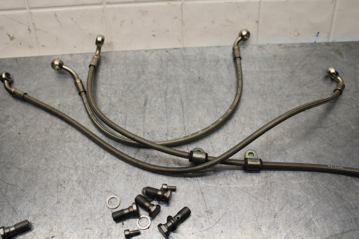 2009 Triumph Daytona 675 FRONT BRAKE CALIPER HOSES LINES BB584