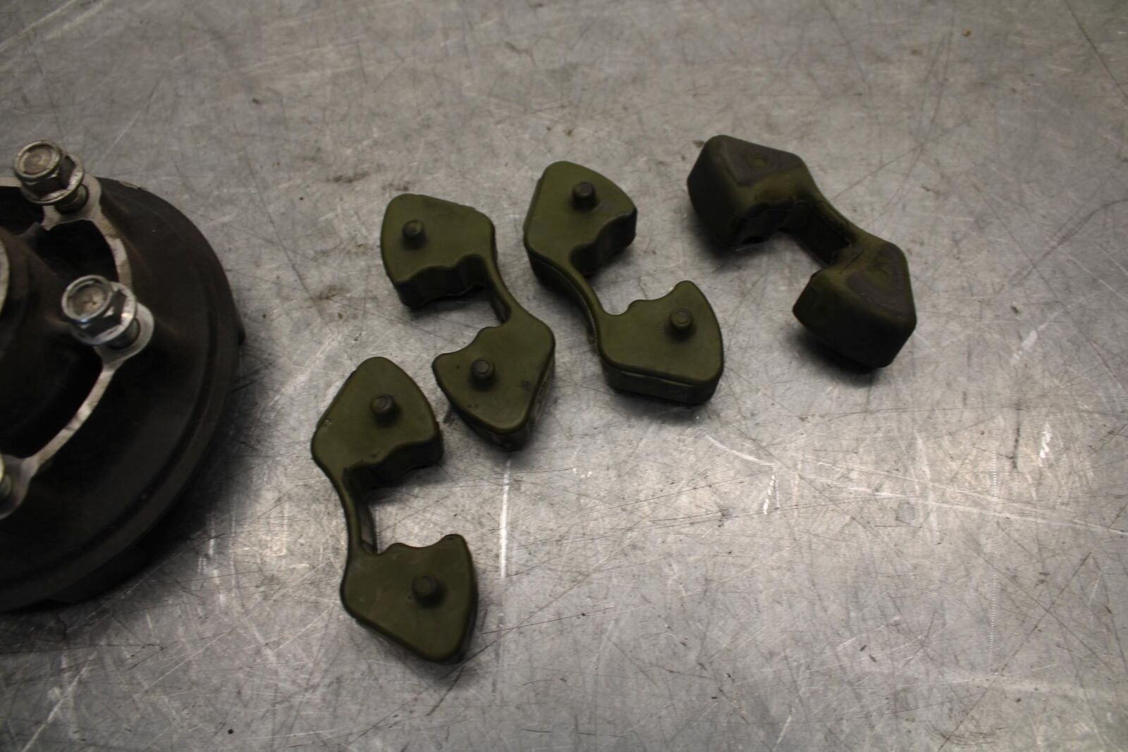 2008 Kawasaki Ninja ZX10R ZX1000E REAR HUB SHOCK DAMPERS CUSH ABSORBERS BB524