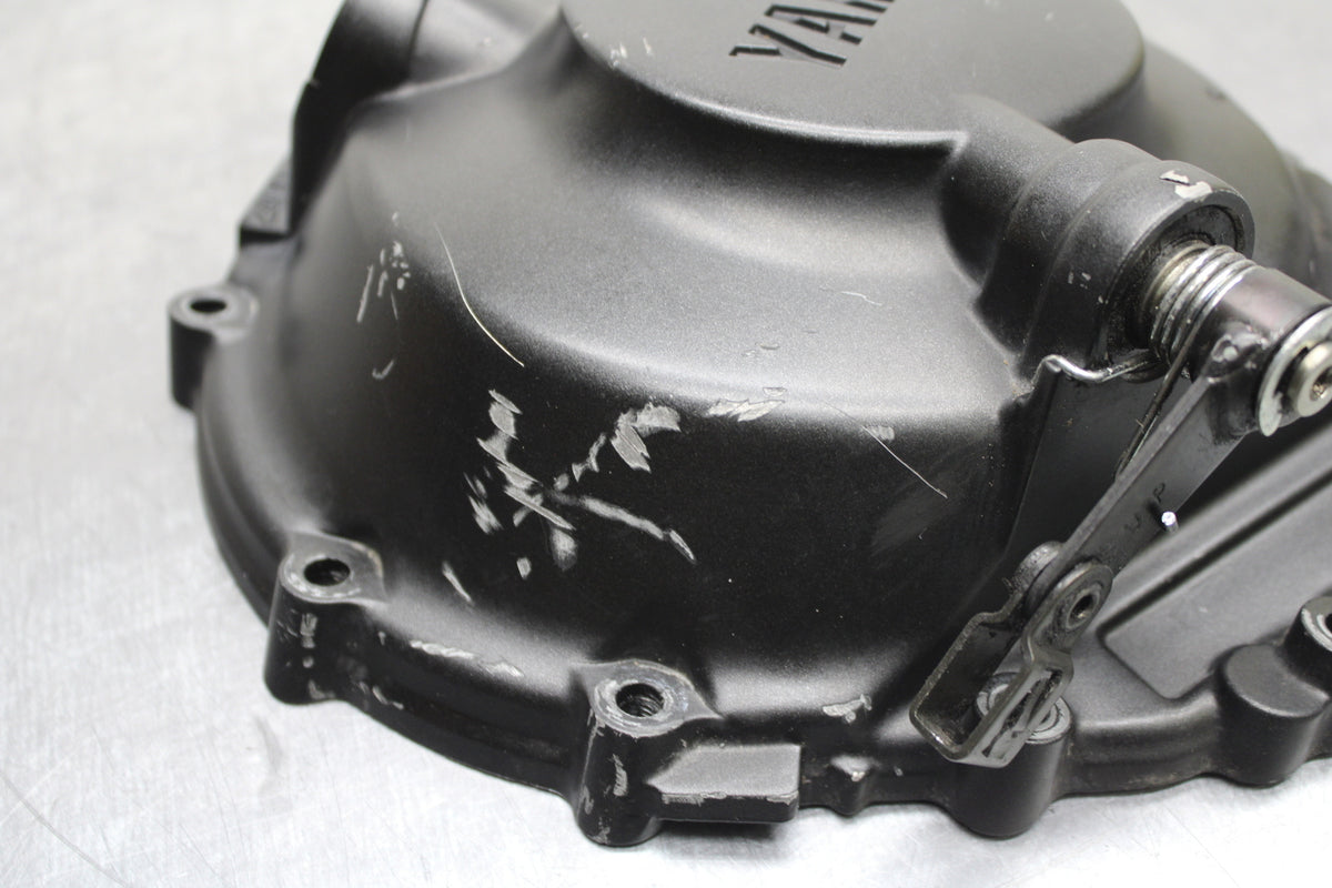 03-05 YAMAHA YZF R6  CLUTCH SIDE ENGINE MOTOR COVER BB132