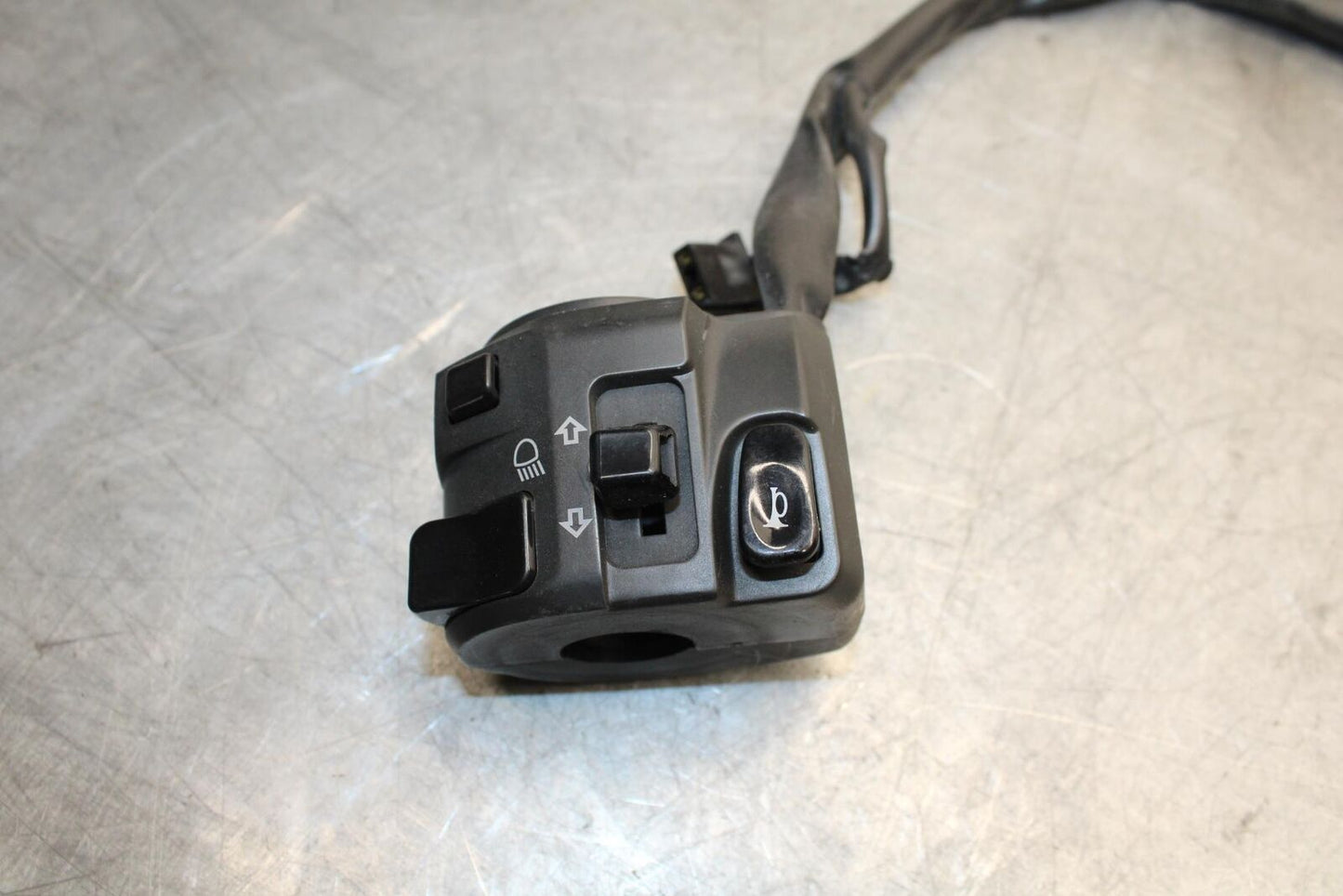 2009 Kawasaki Ninja ZX6R ZX600R LEFT CLIP ON HANDLE HORN SIGNALS SWITCH BB548