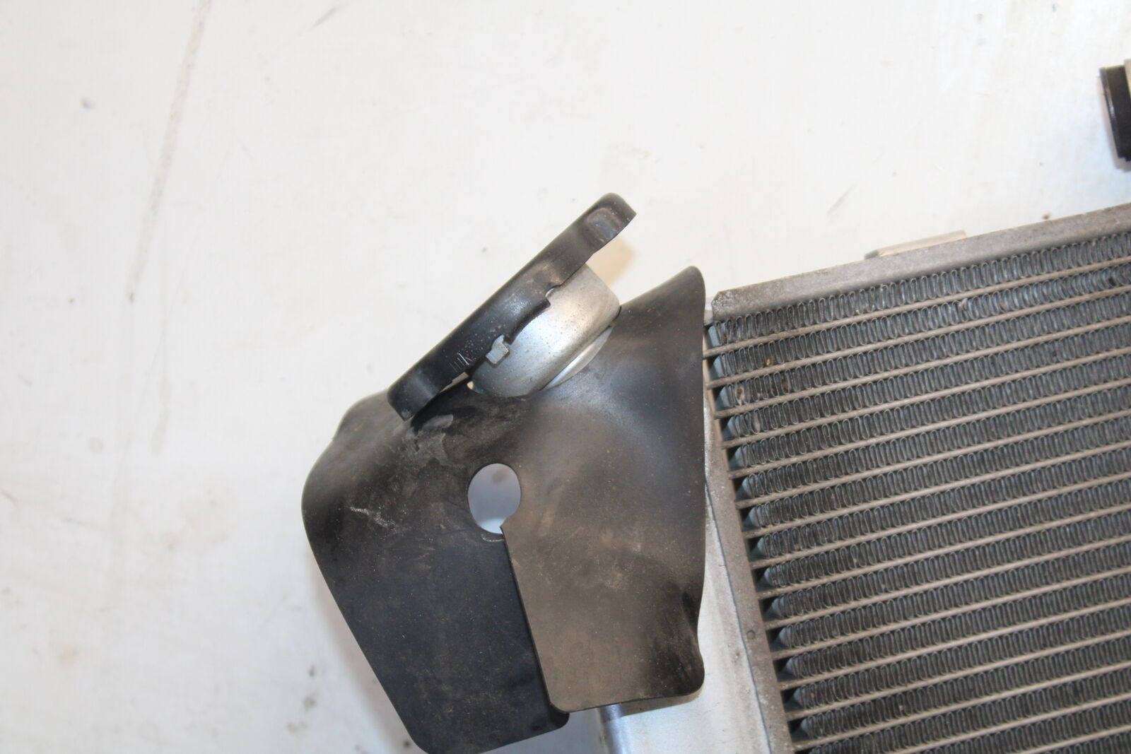 09-12 KAWASAKI NINJA ZX6R ENGINE RADIATOR MOTOR COOLER COOLING RADIATER BB698