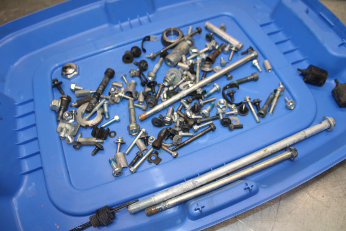09-11 DUCATI 1198 MOUNTING BOLTS HARDWARE MOTOR SCREWS BB705