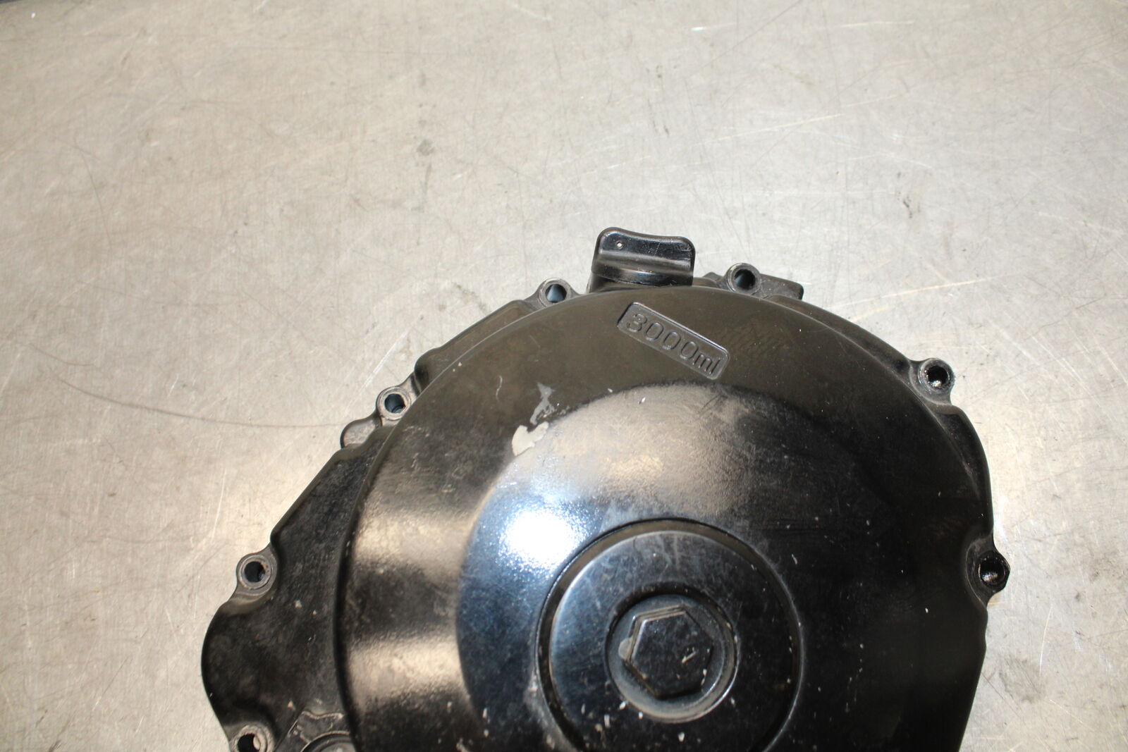 05-06 SUZUKI GSXR1000 CLUTCH SIDE ENGINE MOTOR COVER 11340-41G00 BB677