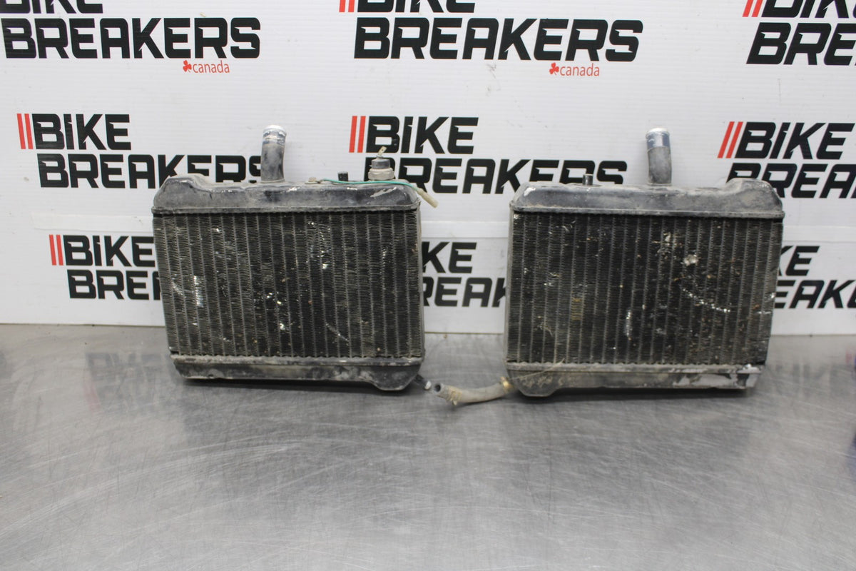 88-00 HONDA GOLDWING 1500 ENGINE COOLER COOLING RADIATOR RADIATER SET BB883