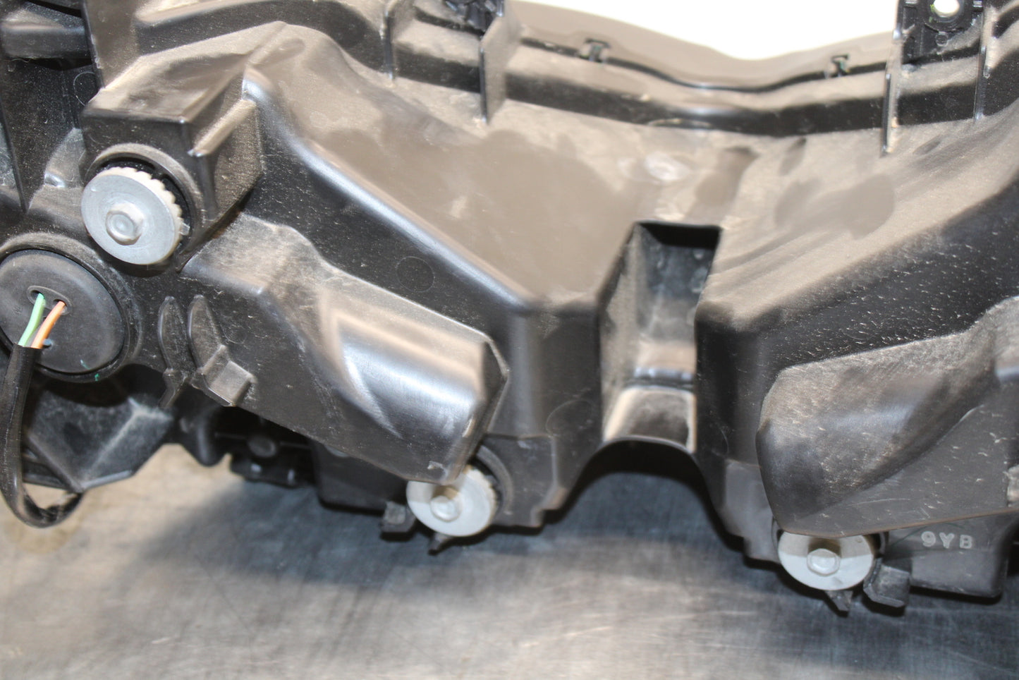 19-23 KAWASAKI NINJA ZX6R FRONT HEADLIGHT HEAD LIGHT LAMP BB749