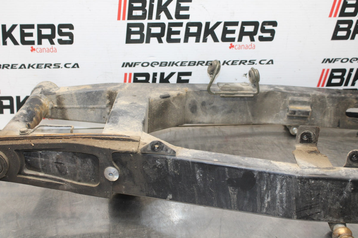 06 KAWASAKI Z750 REAR SWINGARM BACK SUSPENSION SWING ARM BB837