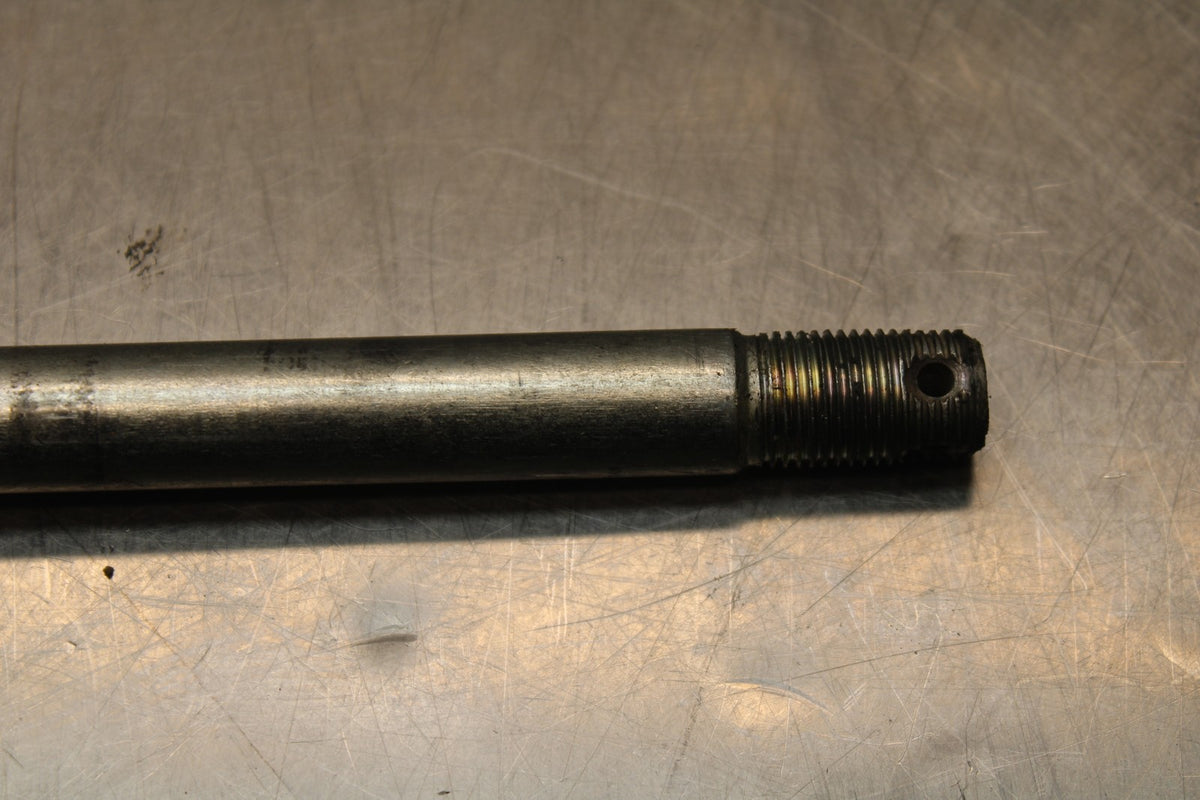 18-26 KAWASAKI Z400 REAR AXLE BACK WHEEL RIM PIVOT BOLT AXEL BB852