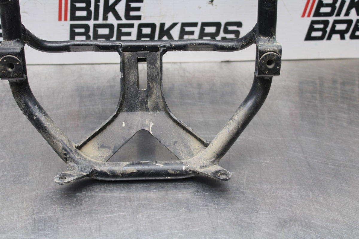 01-03 SUZUKI GSXR600 UPPER FAIRING MIRROR GAUGES STAY BRACKET BB841