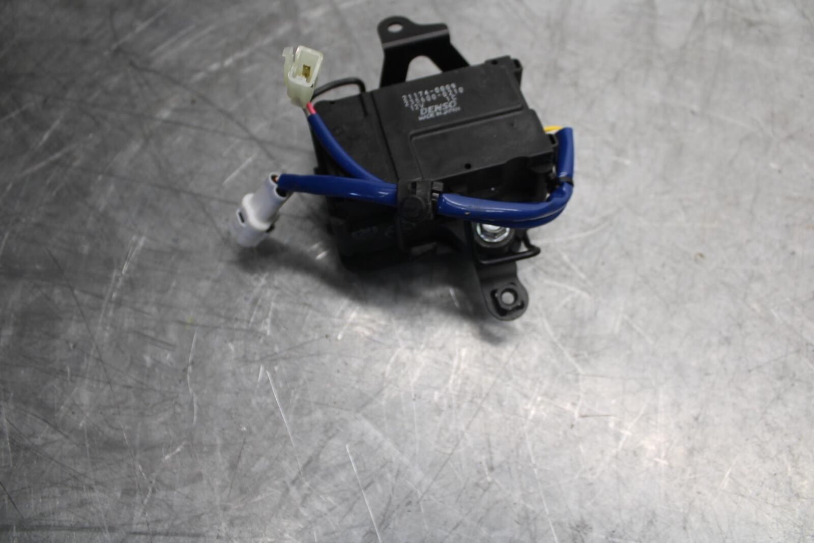 19-20 KAWASAKI NINJA ZX6R EXHAUST VALVE SERVO MOTOR BB517