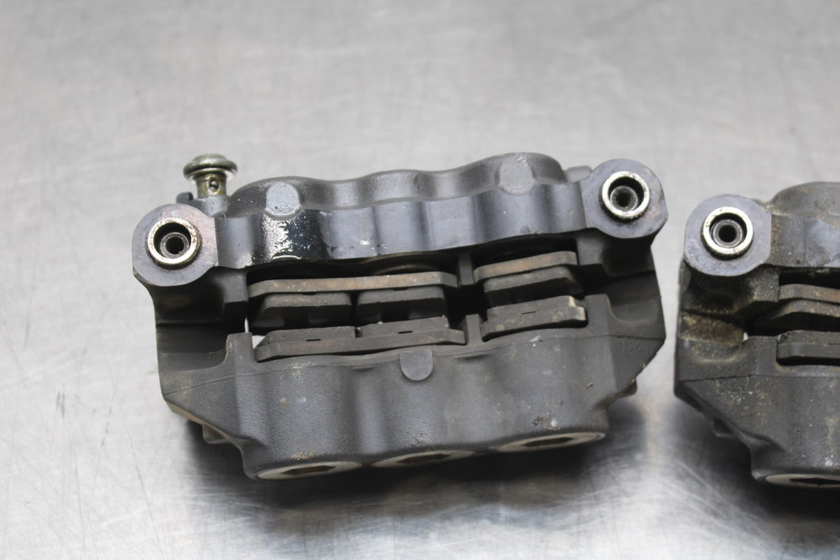 07-08 YAMAHA YZF R1 RIGHT LEFT FRONT BRAKE CALIPER SET PAIR CALIPERS BB771