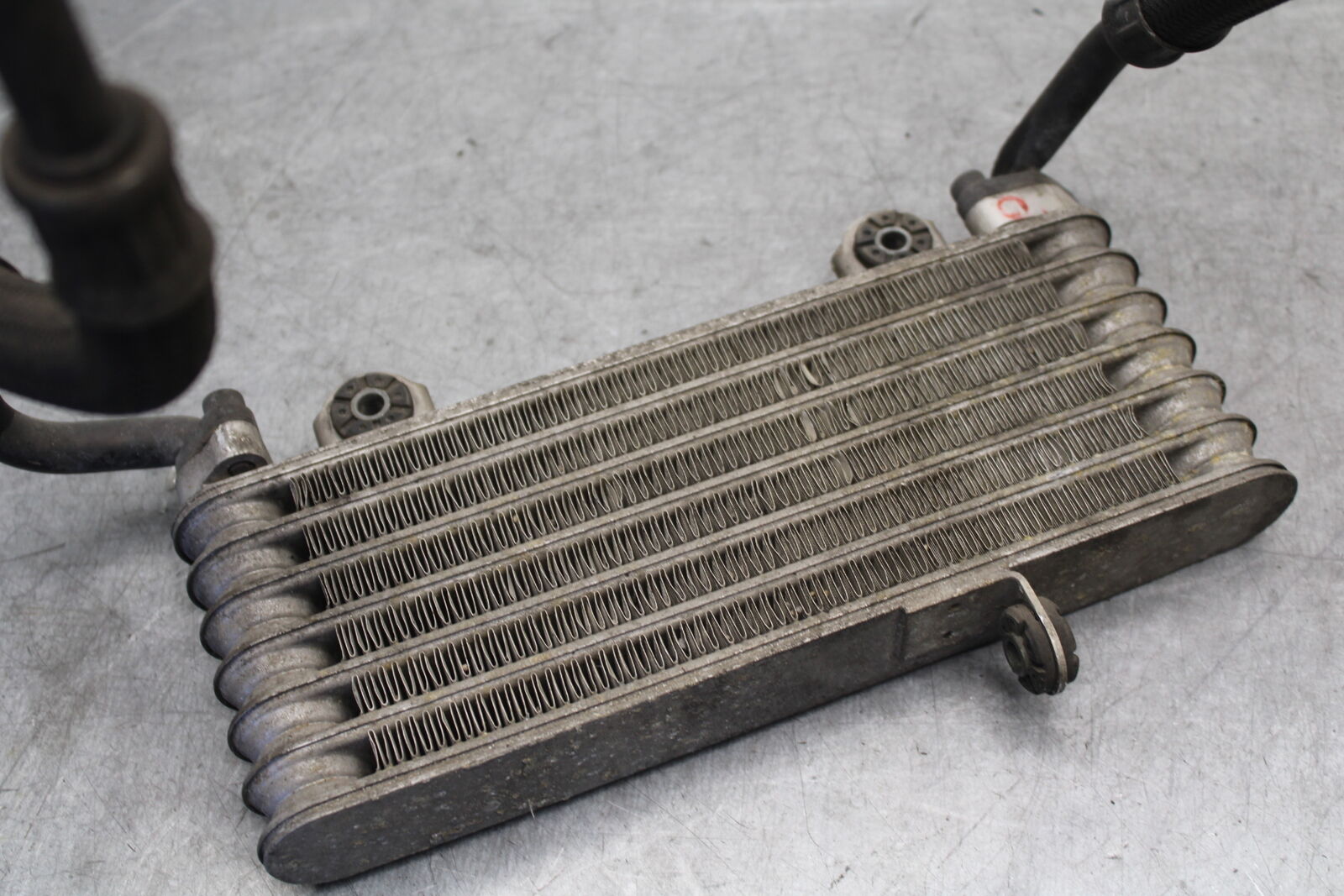 05-06 SUZUKI GSXR1000 ENGINE MOTOR OIL COOLER  16600-40F10 BB677