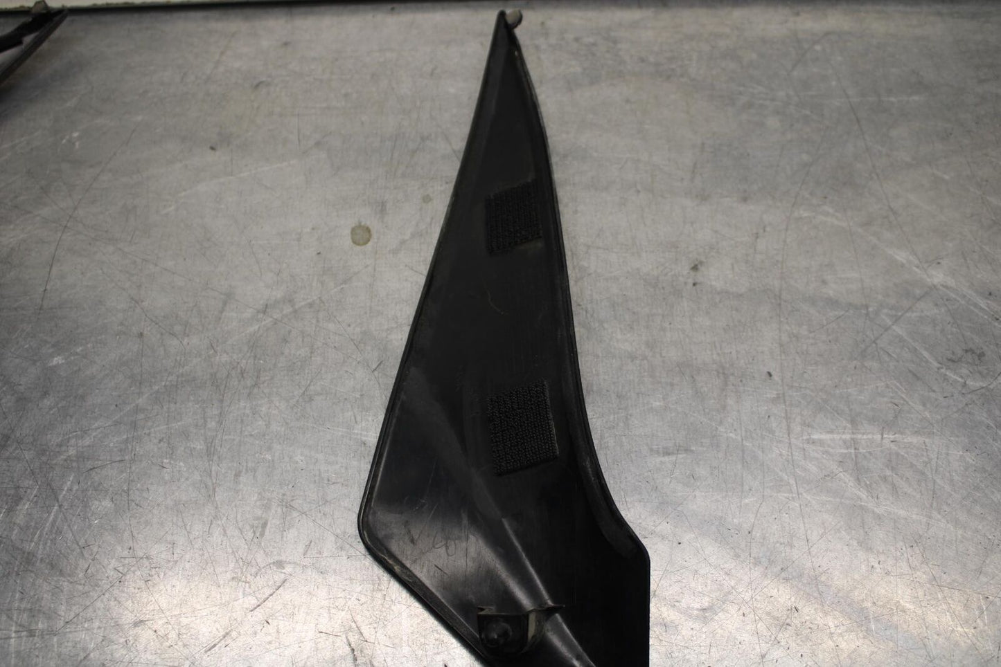 2011 Suzuki GSXR600 RIGHT LEFT FRONT SIDE SEAT PANELS TRIMS COWLS BB605