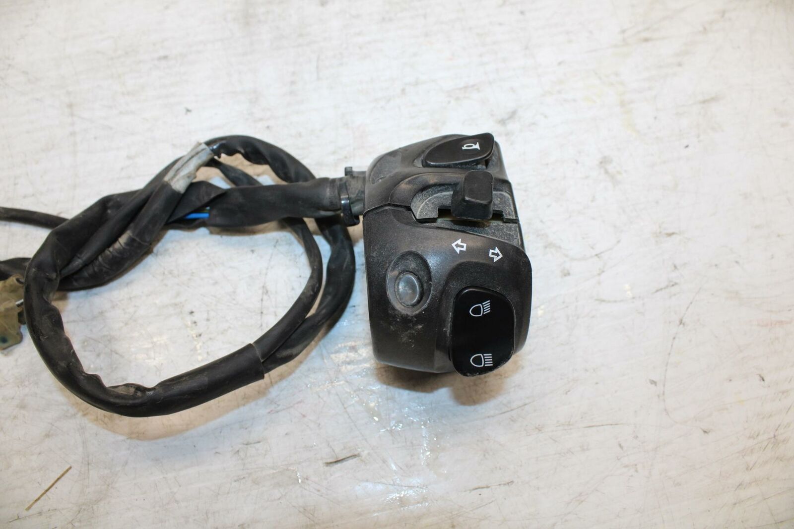 09 YAMAHA FZ6 LEFT CLIP ON HANDLE HORN SIGNALS SWITCH SWITCHES BB295