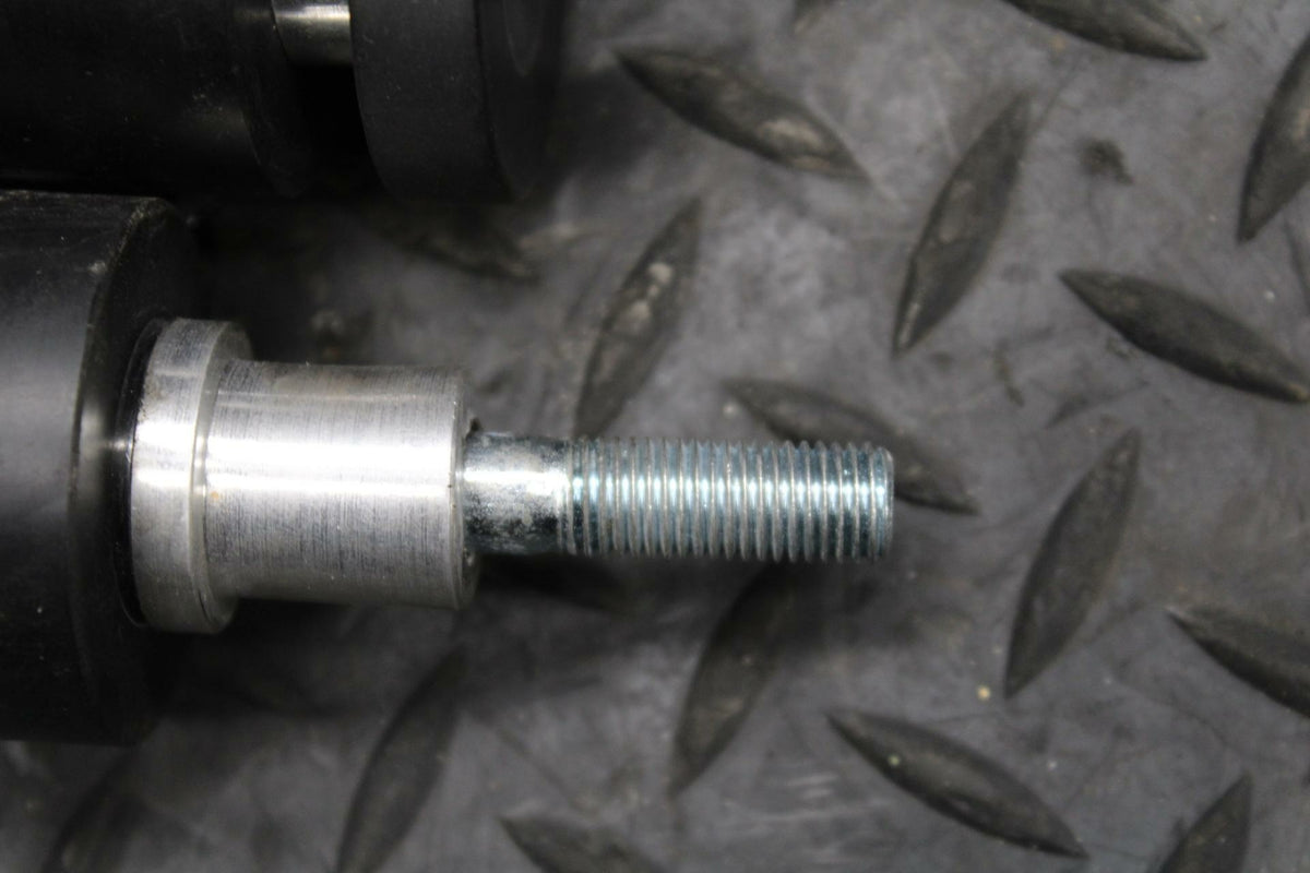05 YAMAHA YZF R6S FRAME SLIDERS SET