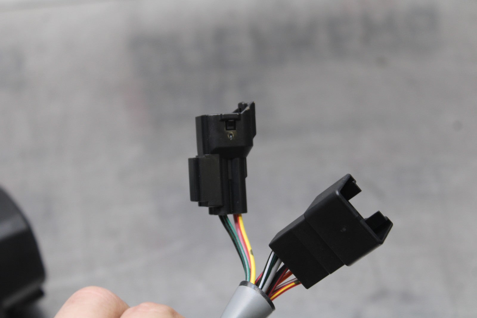 23-24 KAWASAKI NINJA ZX14R LEFT CLIP ON HANDLE HORN SIGNALS SWITCHES BB764