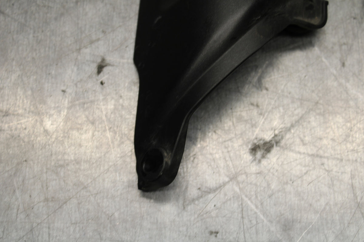 12-17 KAWASAKI ER-6N Z650 FRONT FORK GUARD COVER SET PAIR BB709