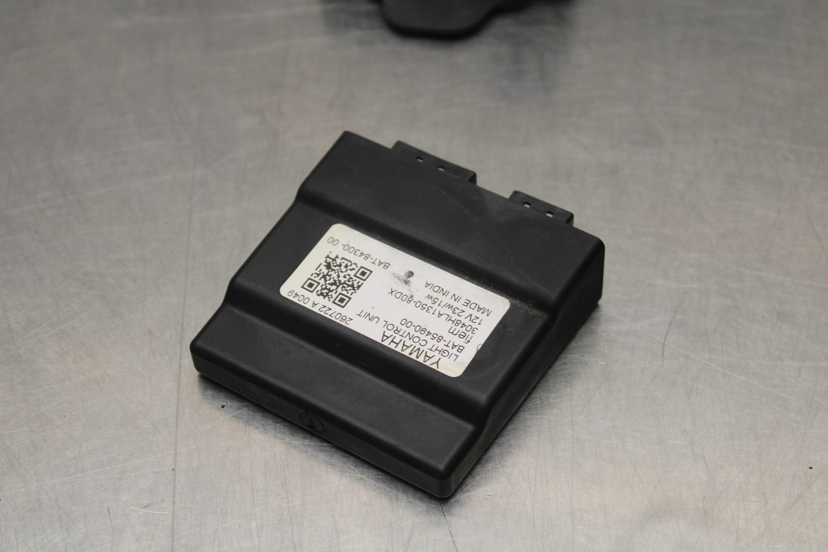 23-24 YAMAHA MT-07 RELAY ASSEMBLY LIGHT CONTROL UNIT BB194