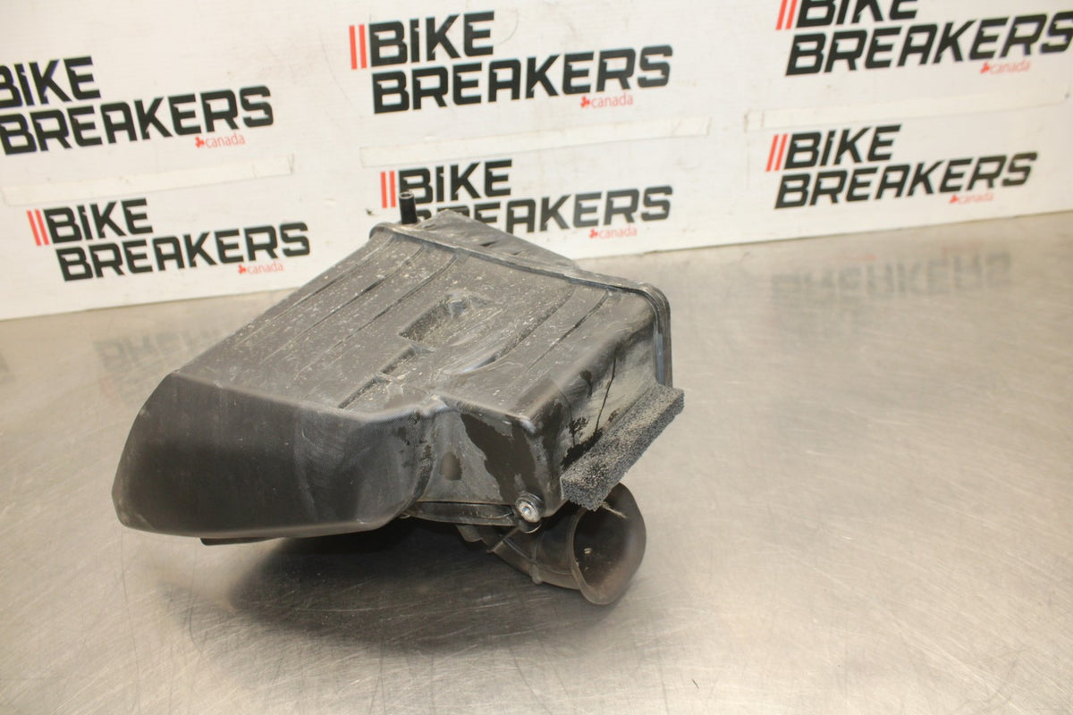 22-25 YAMAHA YZF R7 AIRBOX AIR INTAKE FILTER BOX BB940
