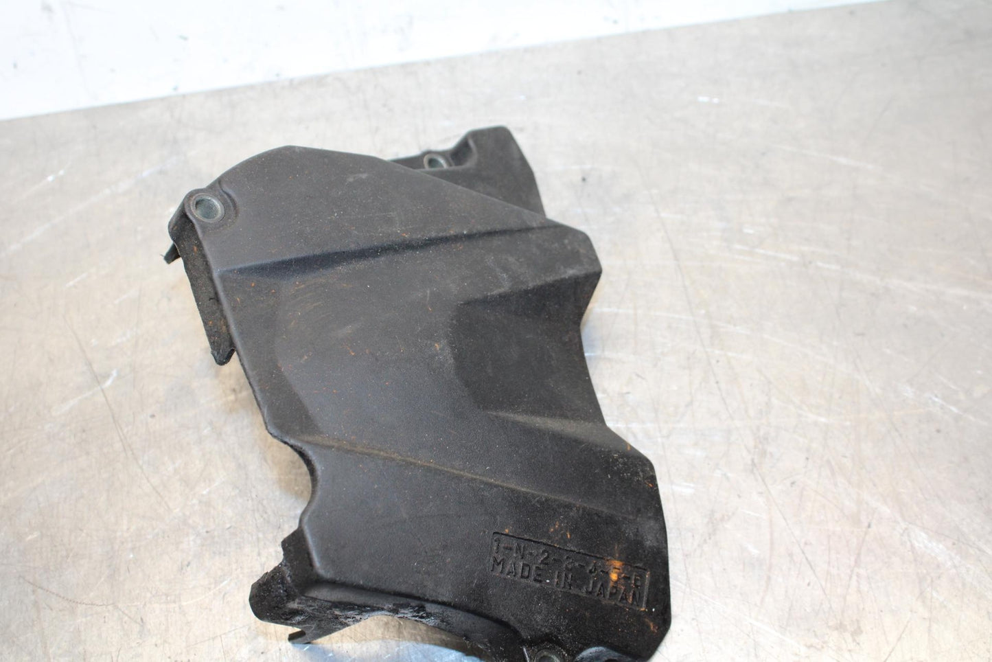 2007 Yamaha YZF R6S ENGINE SPROCKET COVER 5SL-15418-00-00 BB594