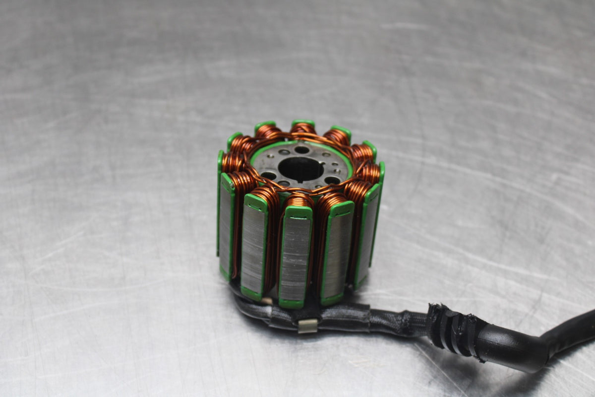 06-15 YAMAHA FZ1 STATOR GENERATOR ALTERNATOR MAGNETO BB326