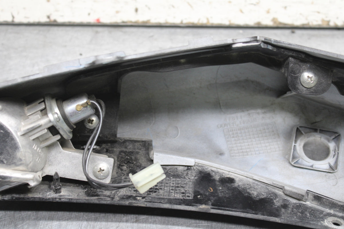 08-09 SUZUKI GSXR600 LEFT REAR BACK TAIL FAIRING COWL SHROUD BB728