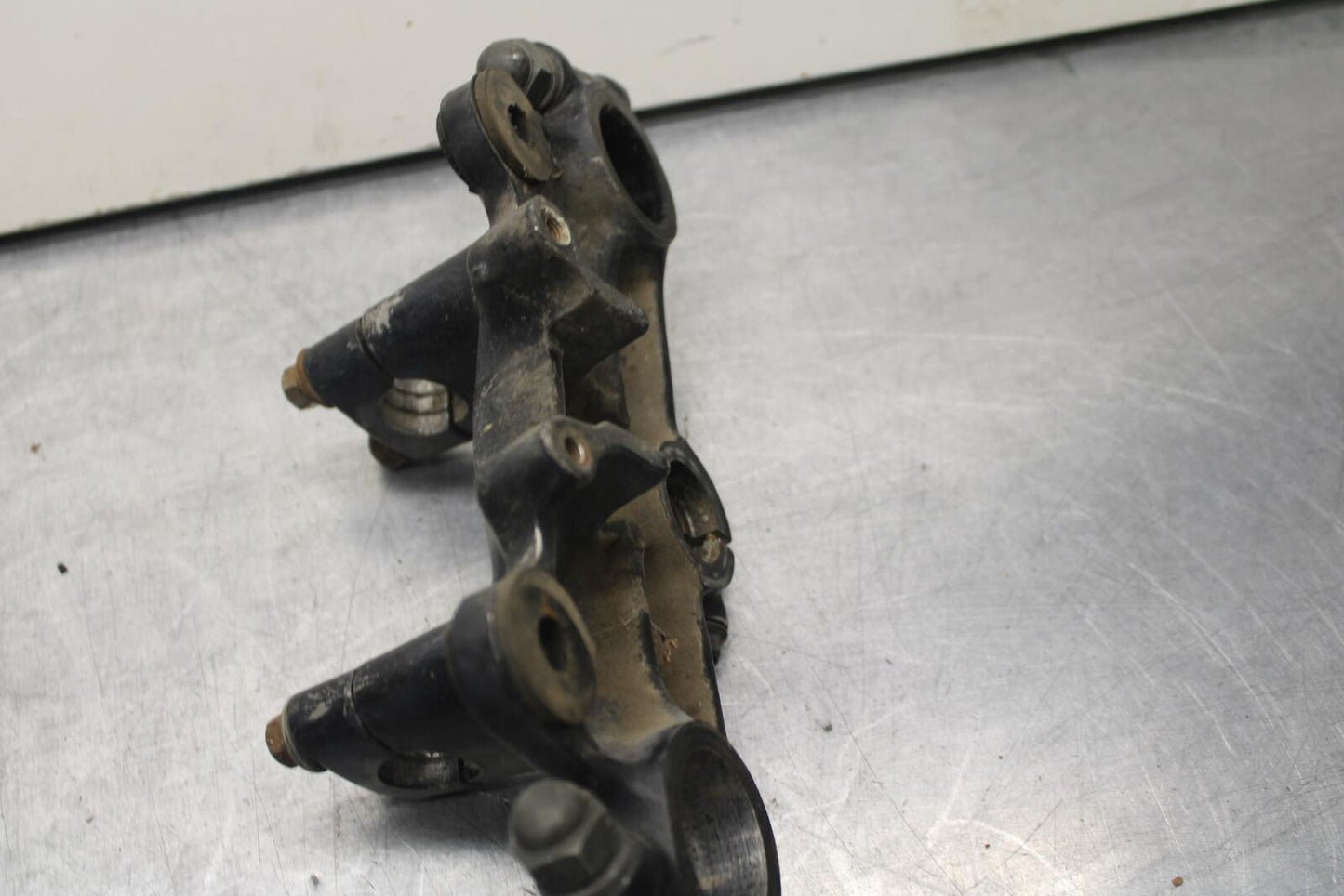 80-83 SUZUKI GS750E FORKS UPPER TRIPLE TREE CLAMP BB82