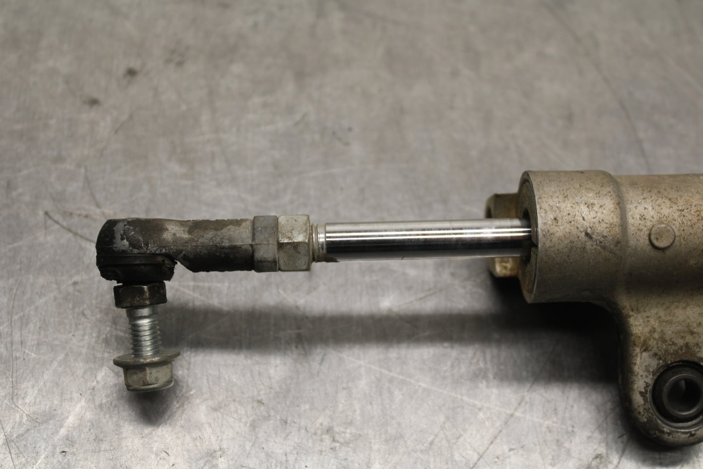 06-07 SUZUKI GSXR750 STEERING DAMPER STABILIZER BB132