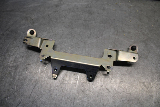 21-24 YAMAHA MT-07 FRONT SEAT MOUNTING BRACKET MOUNT BB662