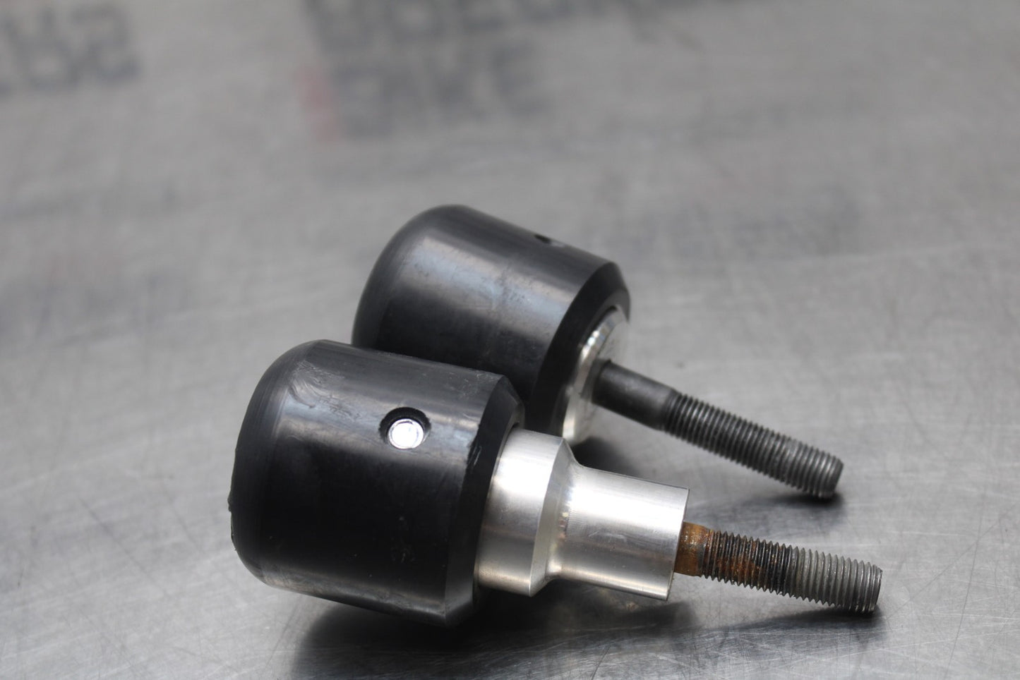 08-10 SUZUKI GSXR 600 WOODCRAFT FRAME SLIDERS SET BB202