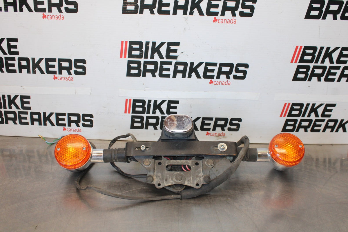 95 HONDA SHADOW 1100 REAR TURN SIGNAL BAR MOUNT & LIGHTS BB885