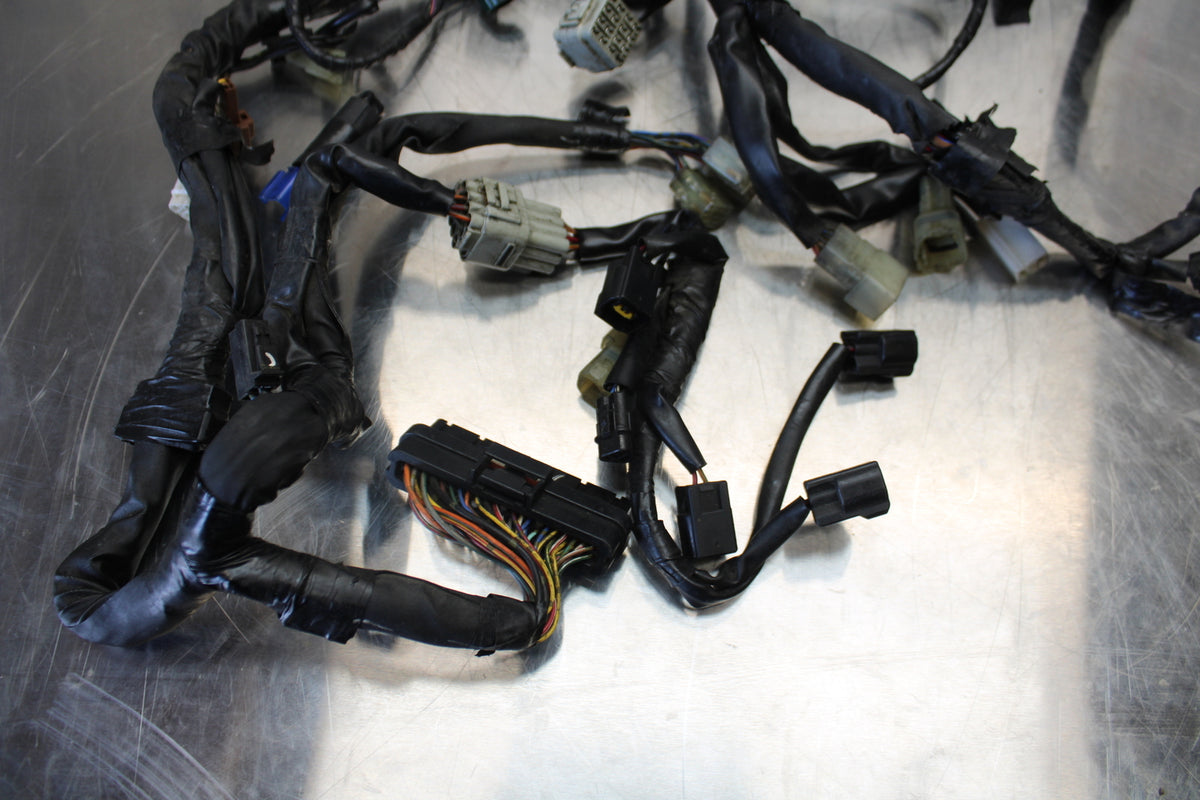 07 YAMAHA YZF R1 MAIN ENGINE WIRING HARNESS MOTOR WIRE LOOM BB120