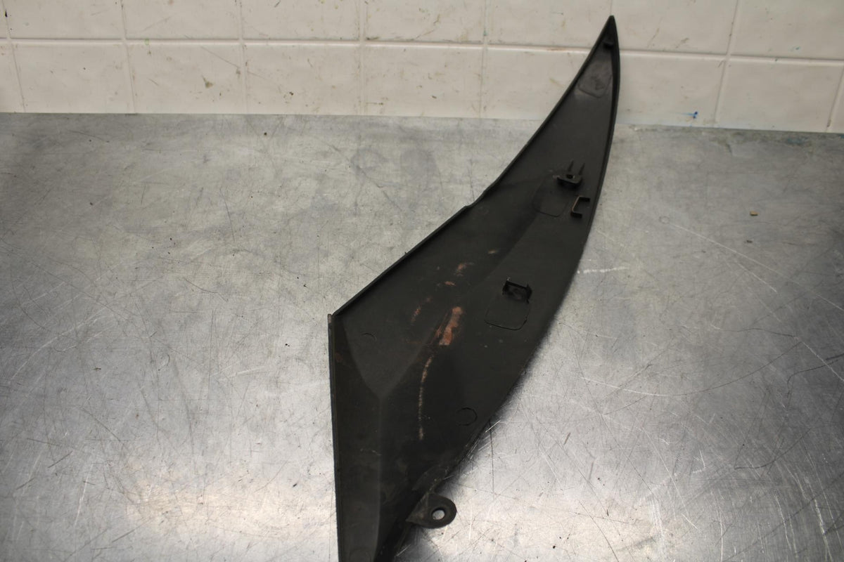 2007 Yamaha YZF R6 LEFT FRONT UPPER MID SIDE FAIRING COWL PLASTIC BB590