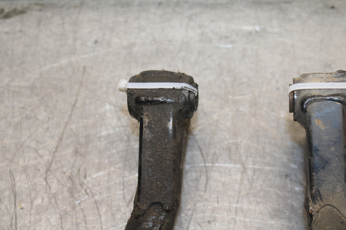 04-05 SUZUKI KATANA 750 GSX750F CENTER MAIN STAND BB110
